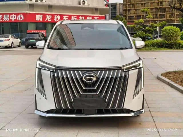 GAC Trumpchi M8 — Фото автомобиля 2
