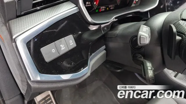 Audi Q3 35 TDI Premium Sportback — Фото автомобиля 25