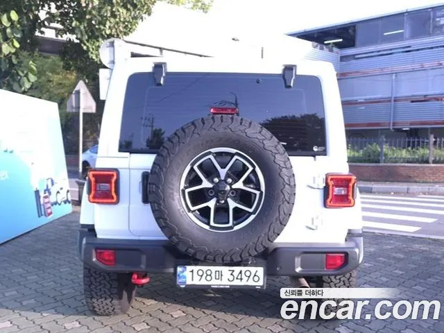 Jeep Wrangler JL — Фото автомобиля 4