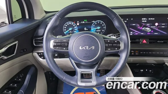Kia Sportage Sportage 5-е поколение Бензин 1.6 турбо 2WD — Фото автомобиля 14