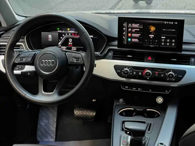 Audi A4L — Фото автомобиля 13