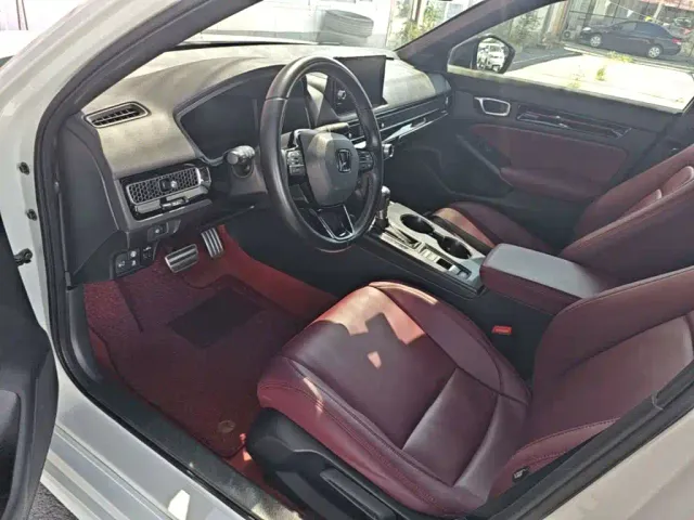 Honda Civic — Фото автомобиля 15