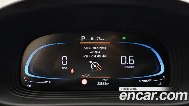 Hyundai Venue — Фото автомобиля 8