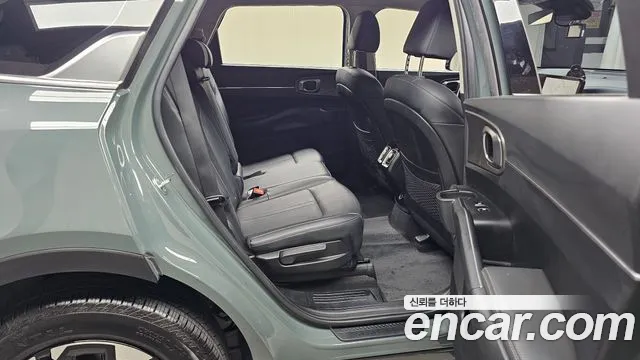 Kia Sorento Новый Sorento 4 поколение Дизель 2.2 2WD — Фото автомобиля 11