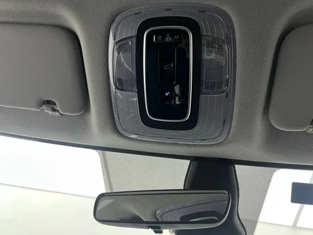 Hyundai Elantra — Фото автомобиля 18
