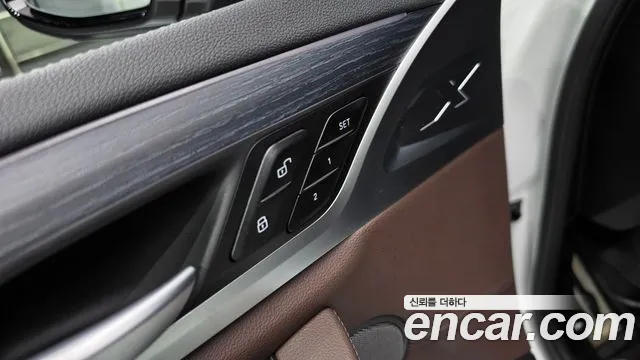 BMW iX3 G08 (2020–2024) — Фото автомобиля 22