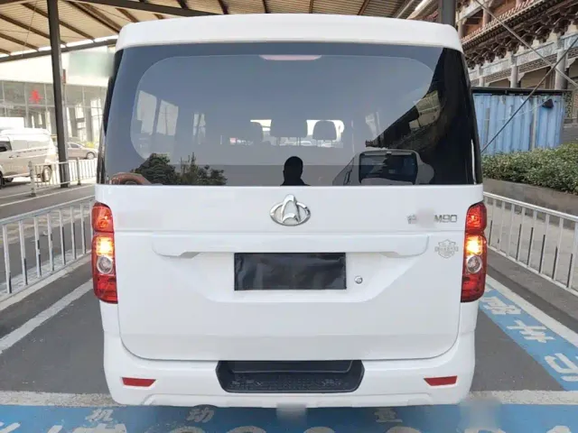 Changan Ruixing M90 — Фото автомобиля 5