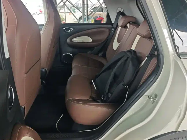 Wuling Bingo — Фото автомобиля 16