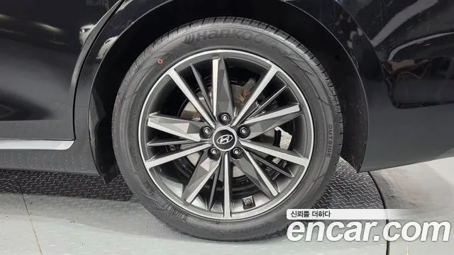 Hyundai Grandeur Новый Grandeur IG — Фото автомобиля 21