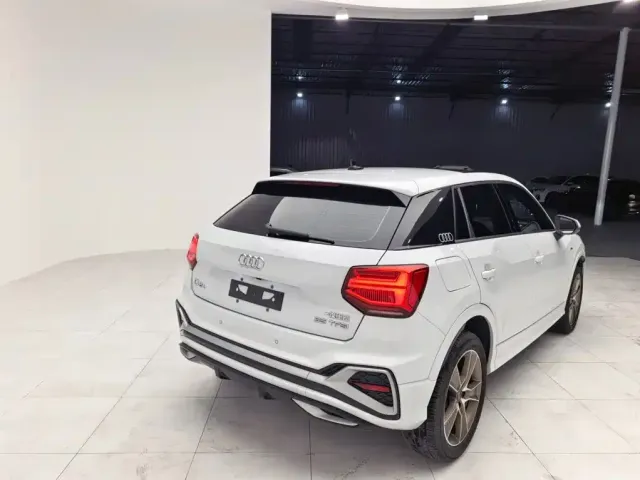 Audi Audi Q2L 2022 35 TFSI Fashion Dynamic — Фото автомобиля 3