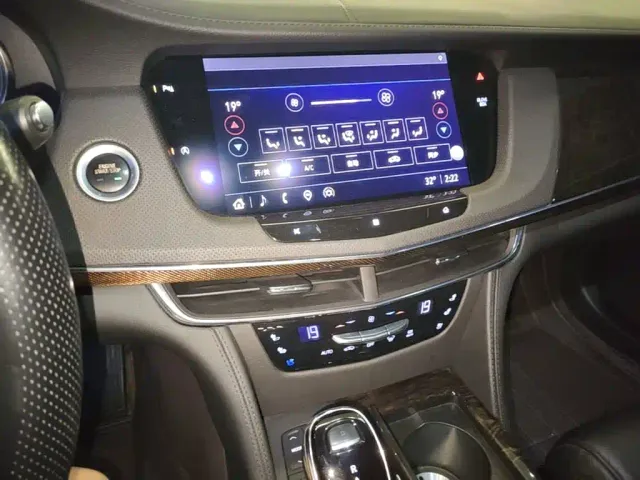 Cadillac CT6 — Фото автомобиля 12