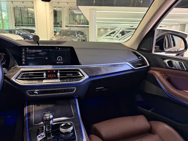 BMW X5 — Фото автомобиля 17