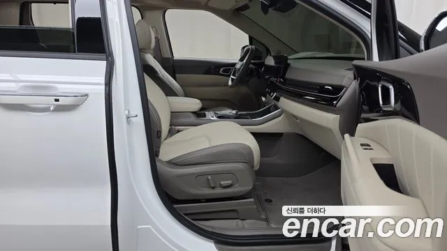 Kia Carnival 4th Gen — Фото автомобиля 16