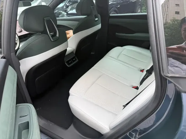 Nissan N7 — Фото автомобиля 7