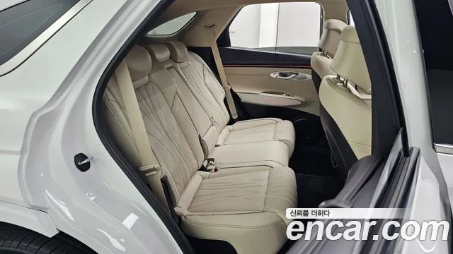 Genesis GV70 2.5T Бензин AWD — Фото автомобиля 11