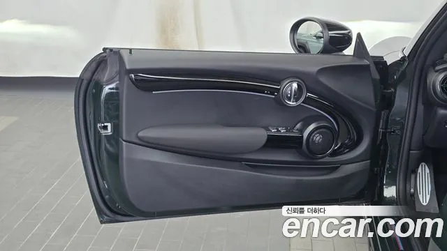 MINI Cooper Convertible — Фото автомобиля 13