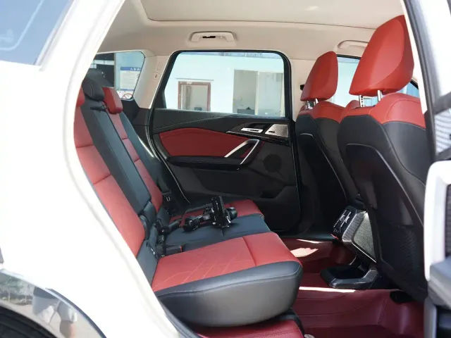 BMW X1 — Фото автомобиля 4