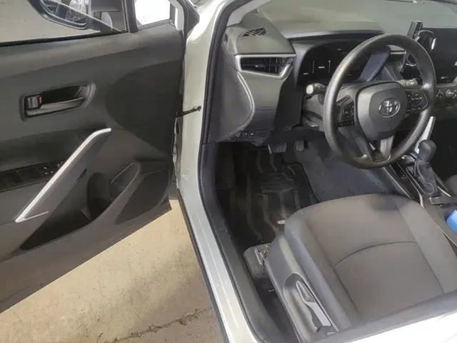 Toyota Corolla Cross — Фото автомобиля 15