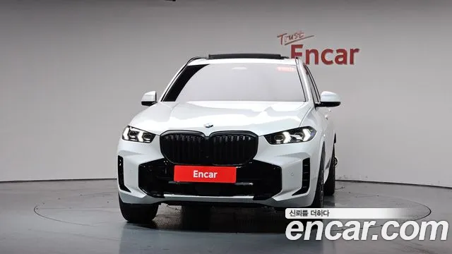 BMW X5 xDrive 40i M Sport — Фото автомобиля 3