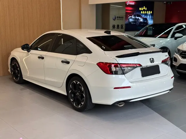 Honda Civic — Фото автомобиля 19
