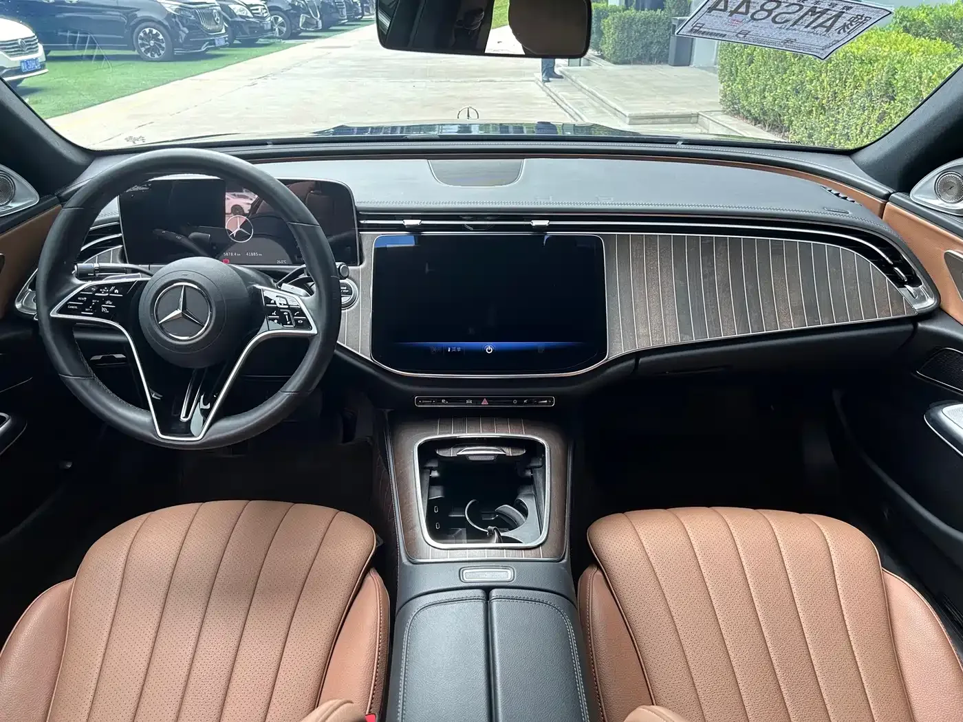 Mercedes-Benz Mercedes-Benz E-Class 2025 E 300 L Fashion — Фото автомобиля 8