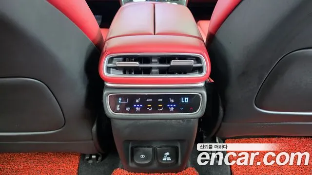 Genesis GV80 — Фото автомобиля 17