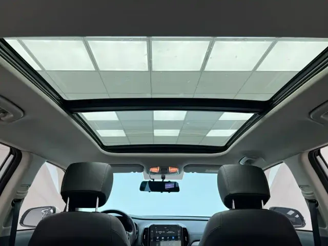 Hyundai ix35 — Фото автомобиля 16