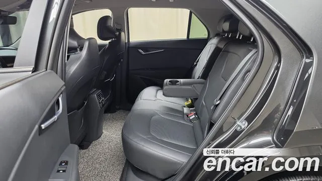 Kia Niro — Фото автомобиля 16