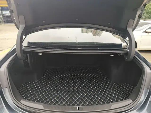 Buick LaCrosse — Фото автомобиля 18