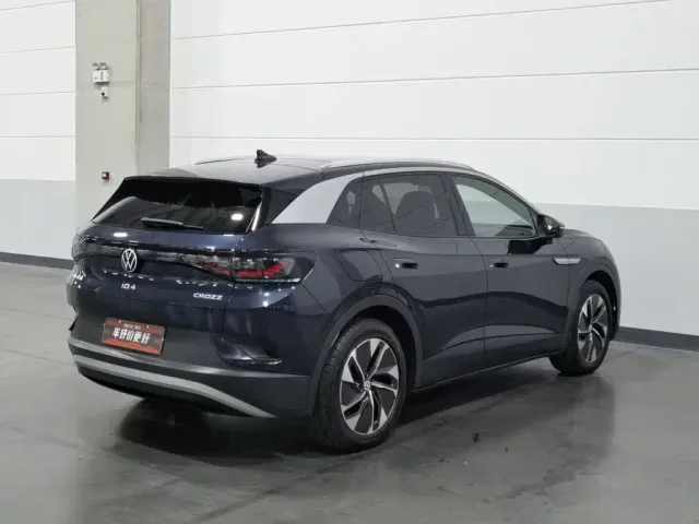 Volkswagen ID.4 Crozz — Фото автомобиля 2