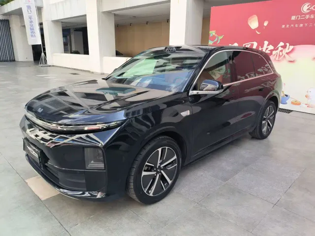 Фотография автомобиля — Li Auto L6
