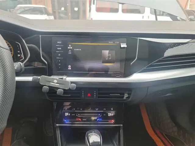 Volkswagen Passat — Фото автомобиля 12