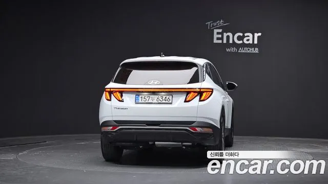 Hyundai Tucson Tucson (NX4) Дизель 2.0 2WD — Фото автомобиля 4