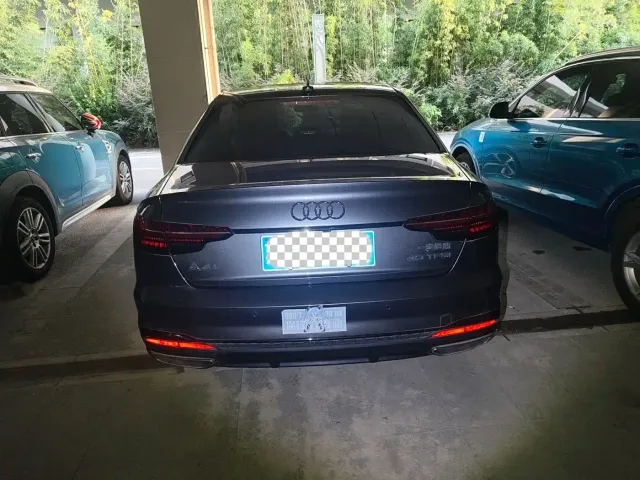 Audi A4L — Фото автомобиля 5