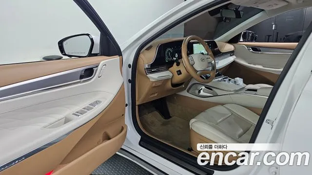 Hyundai Grandeur — Фото автомобиля 10