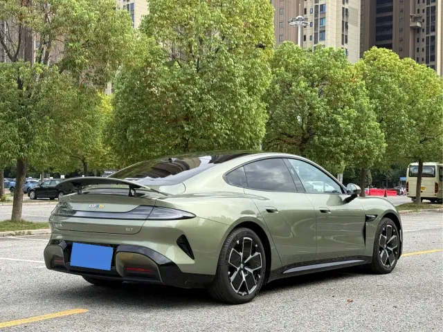 Xiaomi SU7 — Фото автомобиля 5