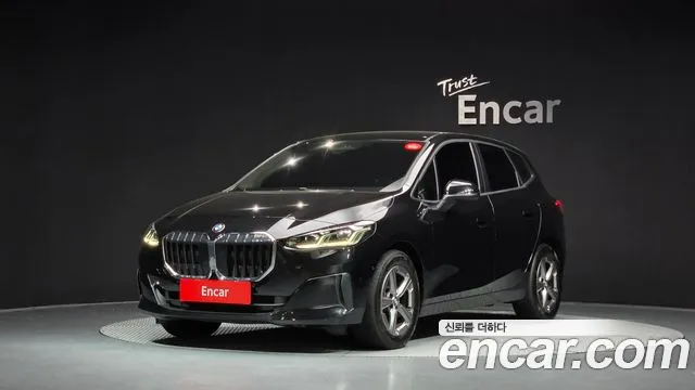 Фотография автомобиля — BMW 2 Series U06