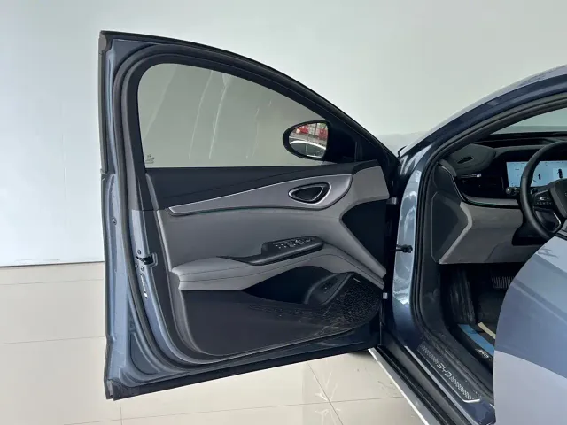 BYD Seal 07 DM-i — Фото автомобиля 14