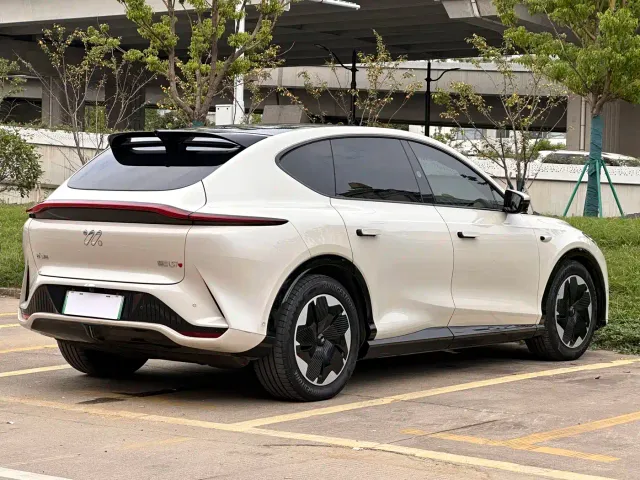 IM Motors IM LS7 2023 Model 90kWh Elite RWD Edition — Фото автомобиля 16