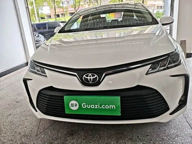 Toyota Corolla — Фото автомобиля 2