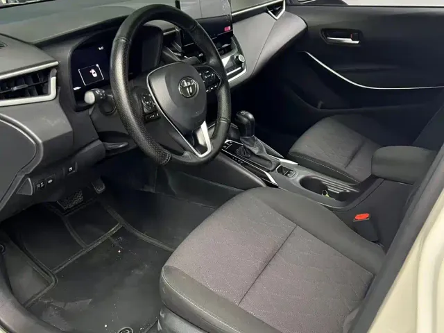 Toyota Corolla — Фото автомобиля 4