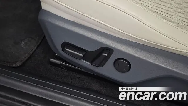 Kia EV6 — Фото автомобиля 25