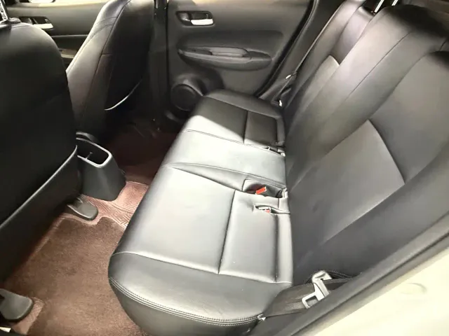 Honda Fit — Фото автомобиля 5