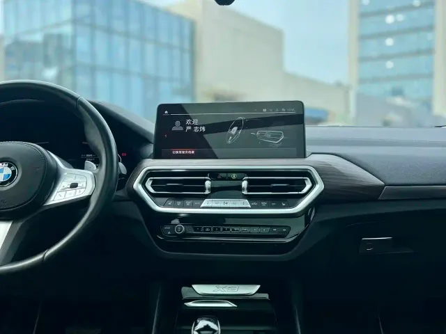BMW X3 — Фото автомобиля 8