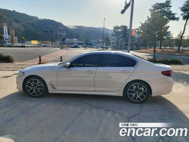 BMW 5-Series — Фото автомобиля 8