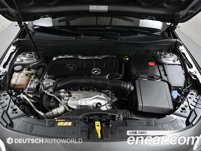 Mercedes-Benz GLB-Class — Фото автомобиля 6