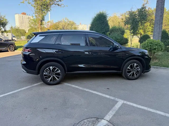 BYD Song Pro — Фото автомобиля 5