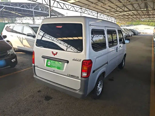 Wuling Zhiguang — Фото автомобиля 6