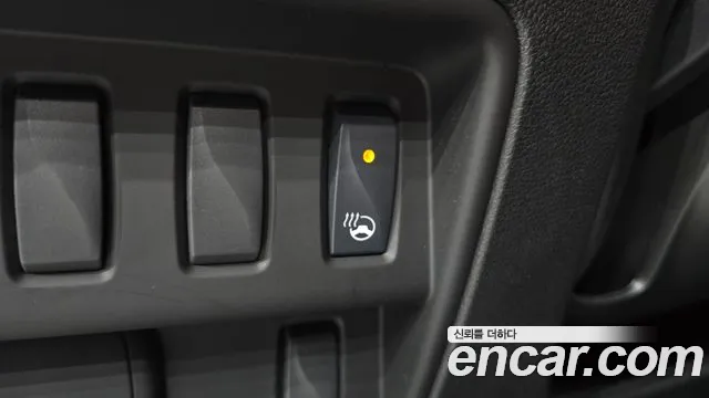 Renault-KoreaSamsung QM6 Новый QM6 2.0 LPe LE Signature 2WD — Фото автомобиля 18