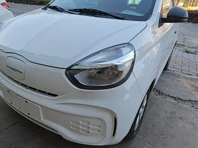 Roewe Clever — Фото автомобиля 23